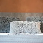 Santonofrio شقة