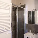 شقة Santonofrio