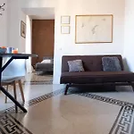 Santonofrio شقة *