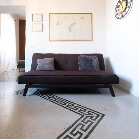 Santonofrio Apartamento *