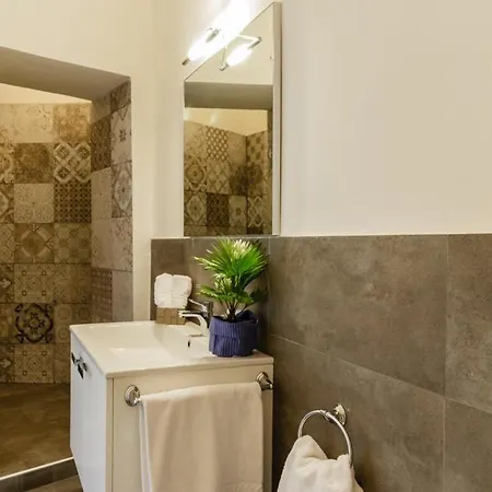 Santonofrio Apartamento